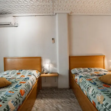 Your In Near Postiguet Beach! Apartment *